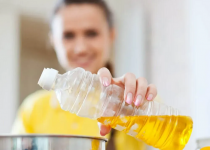 How to dispose of cooking oil?
