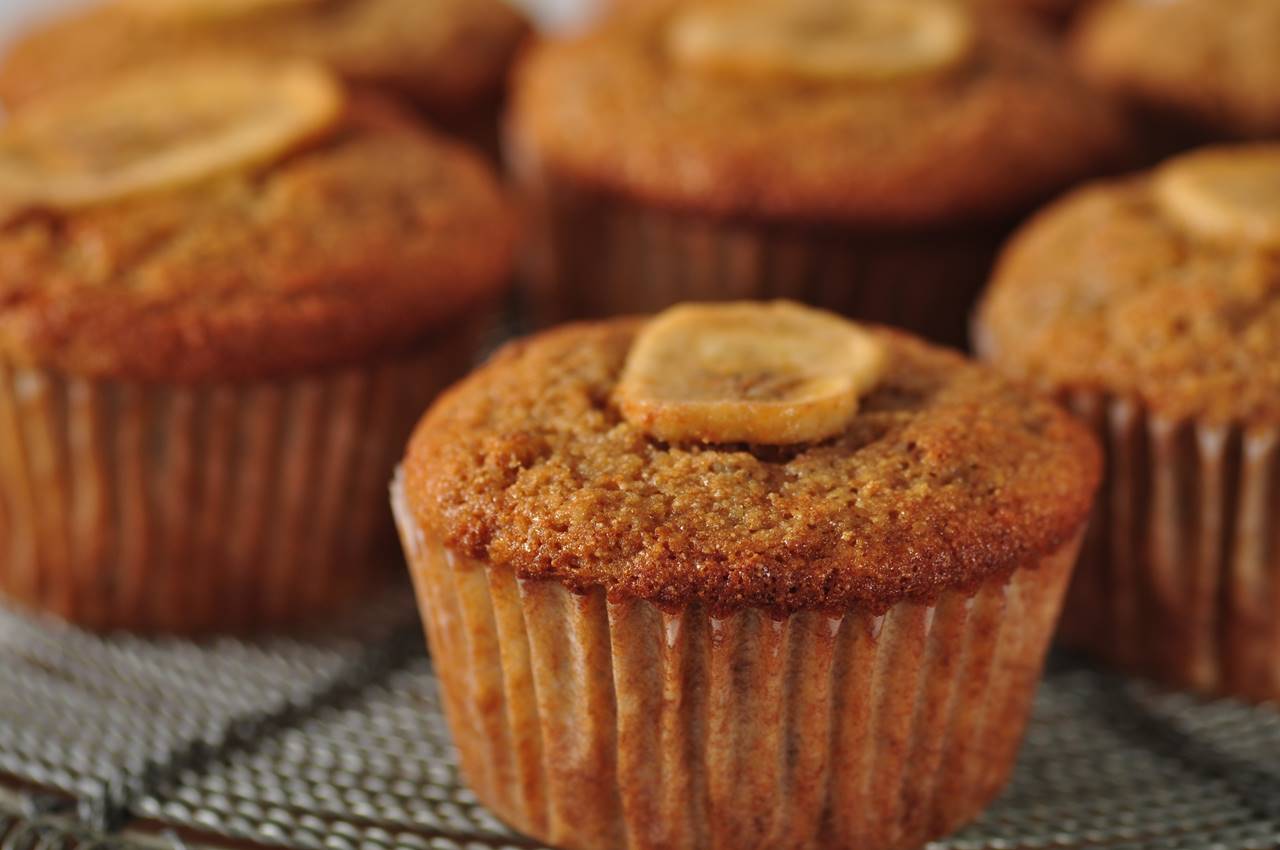 whole grain muffins are one of the best healthy breakfast ideas for kids