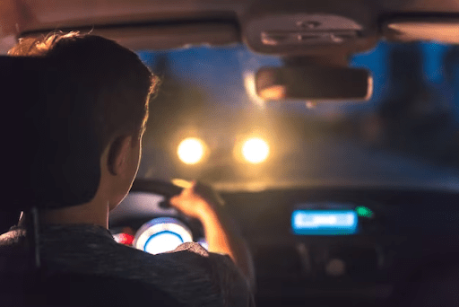 How to Stay Awake While Driving During All-Nighter Road Trips